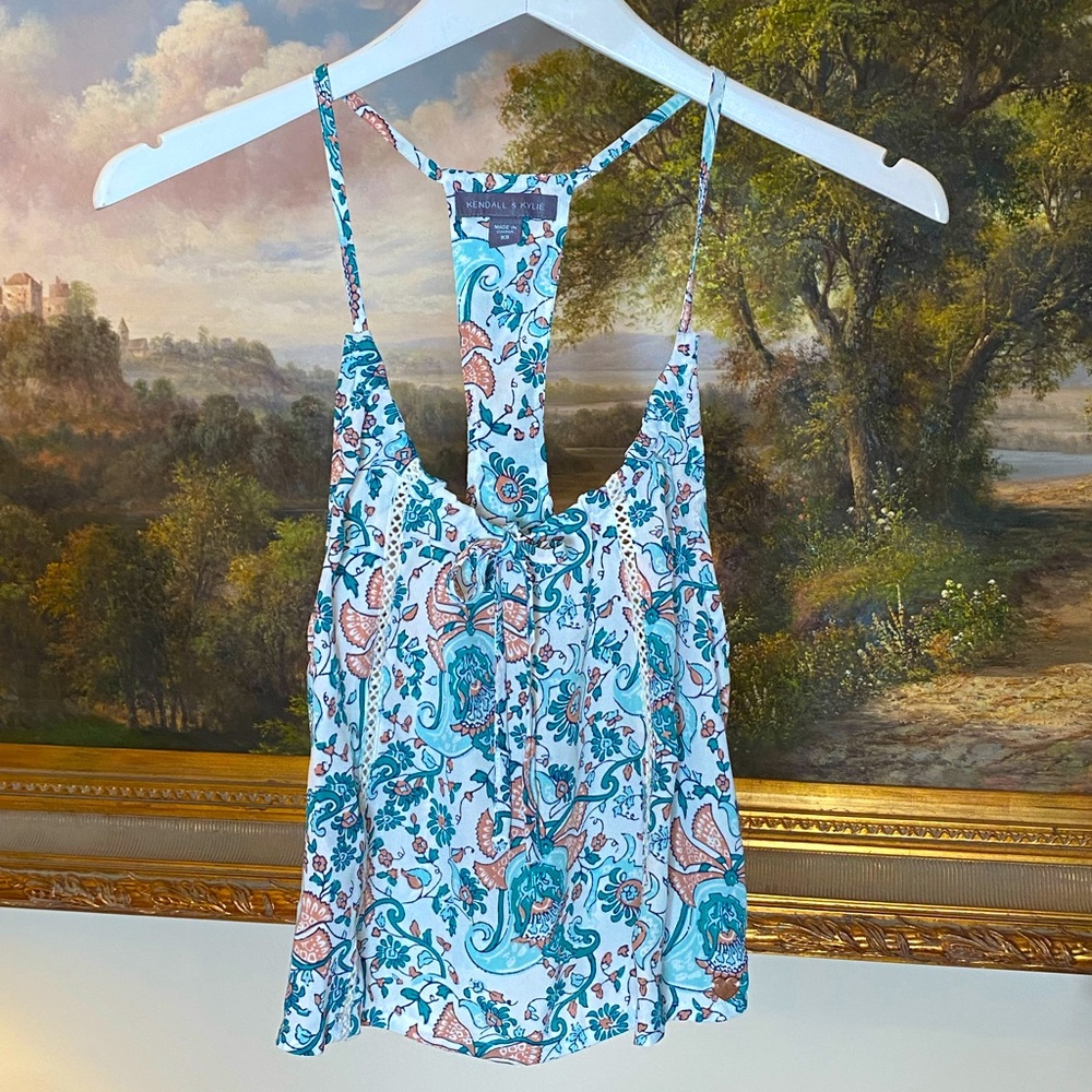 Floral Paisley Kendall & Kylie tank top Size XS